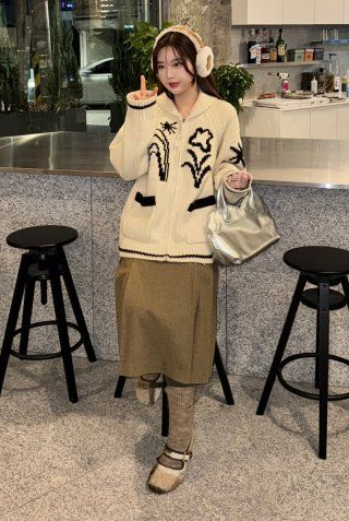 MUSINSA | FALLETT Drawing Garden Cowichan Knit Zip-up Ivory