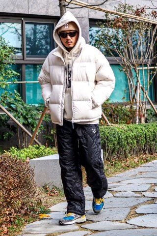 [COVERNAT]★RDS CIVIC DOWN JACKET HOODED SHORT PUFFER Covernat Unisex RDS Civic Hoodie Short Puffer Black | Puffer