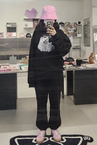 MUSINSA公式 | ITZAVIBE CAT&DOG FRIENDS HOODIE