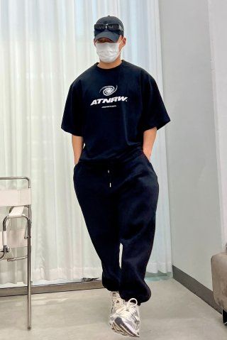 MUSINSA | ATTENTIONROW Edition2. Angle cut training jogger
