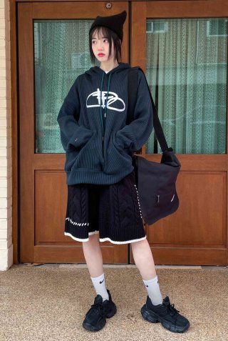 MUSINSA公式 | ROMANTIC CROWN Shining logo knit hoodie_green