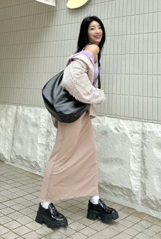 ●Fallett● Crack Leather Moon White Ivory FA2401BG03IV MUSINSA | FALLETT Crack Leather Moon Bag Ivory