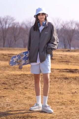 ☆韓国の人気☆【COVERNAT】☆Women's Windbreaker Short.s☆ MUSINSA | COVERNAT Windbreaker Shorts Black