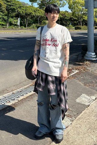 ◆24SS ANDRE KIM X SLOWACID ROUGH SKETCH Tシャツ◆ MUSINSA | SLOWACID Andre Kim X Slow Acid Rough Sketch Short