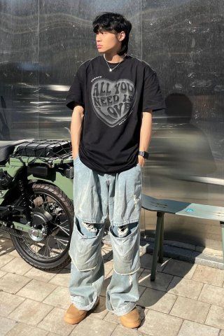 MUSINSA | ADDOFF NEED LOVE T-SHIRT BLACK