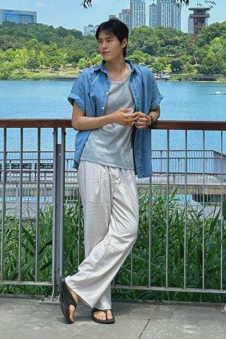MUSINSA | AGOD One-tuck wide banding slacks [black]