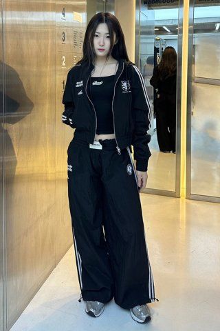 MUSINSA | BADBLOOD Barbara Off Shoulder Top - Black