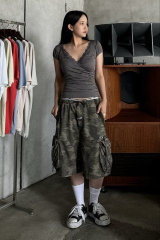 MUSINSA | SCULPTOR Lace Trim Wrap Tee Charcoal