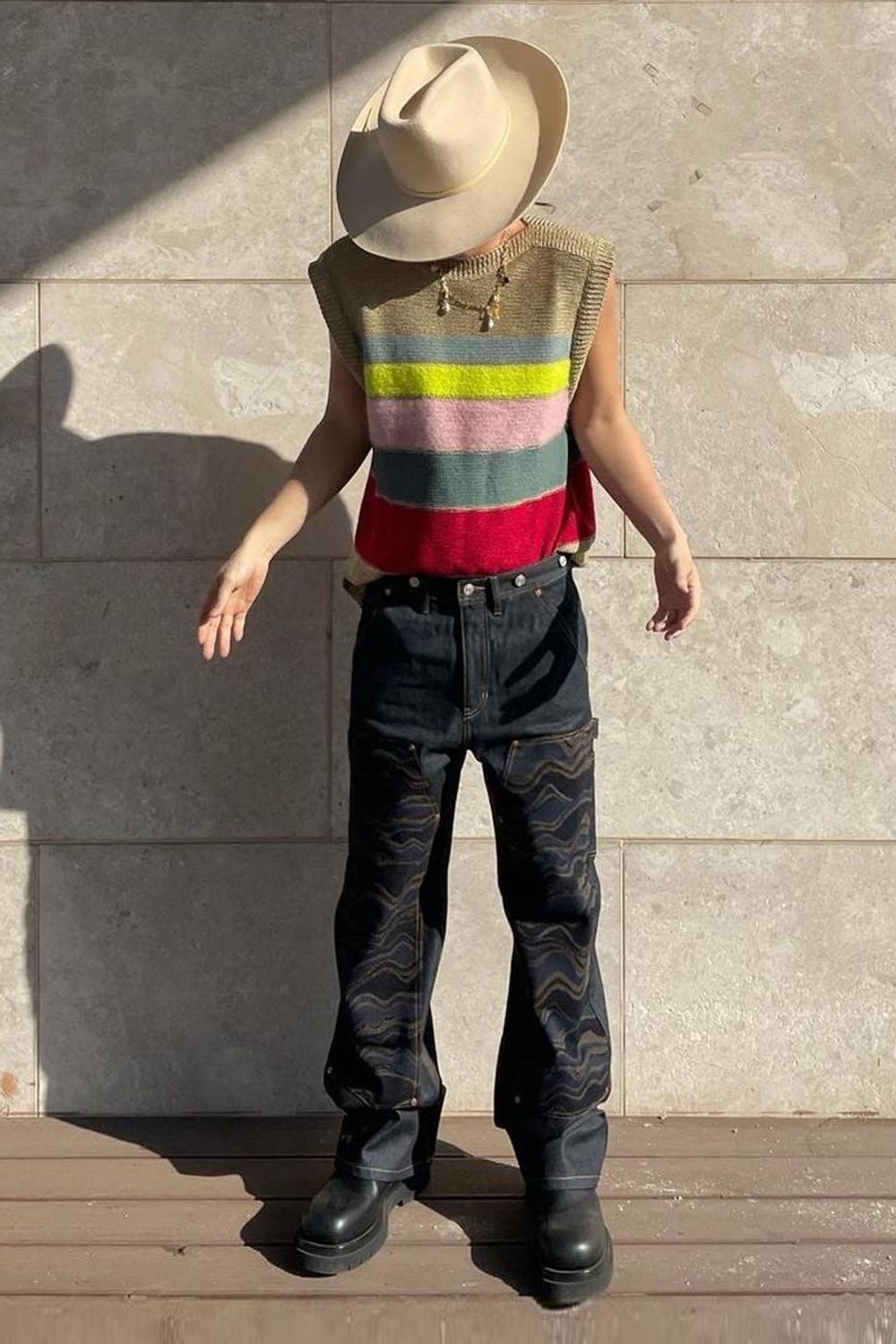 UNISEX LONDON BOAT NECK KNIT VEST atb517u(BEIGE) - 보트넥 니트 베스트 - 스탠다드 실루엣 - 멀티 스트라이프, Rib with Neck, Cuffs, Hem - 린넨 울 Blend 소