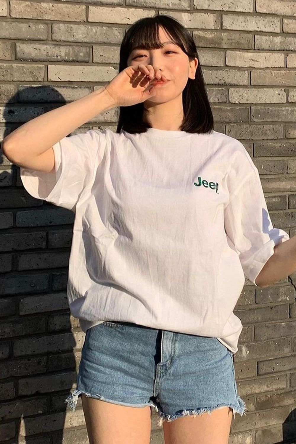 M-Logo Classic (GL5TSU173WH) S 사이즈를 착용하였습니다.
