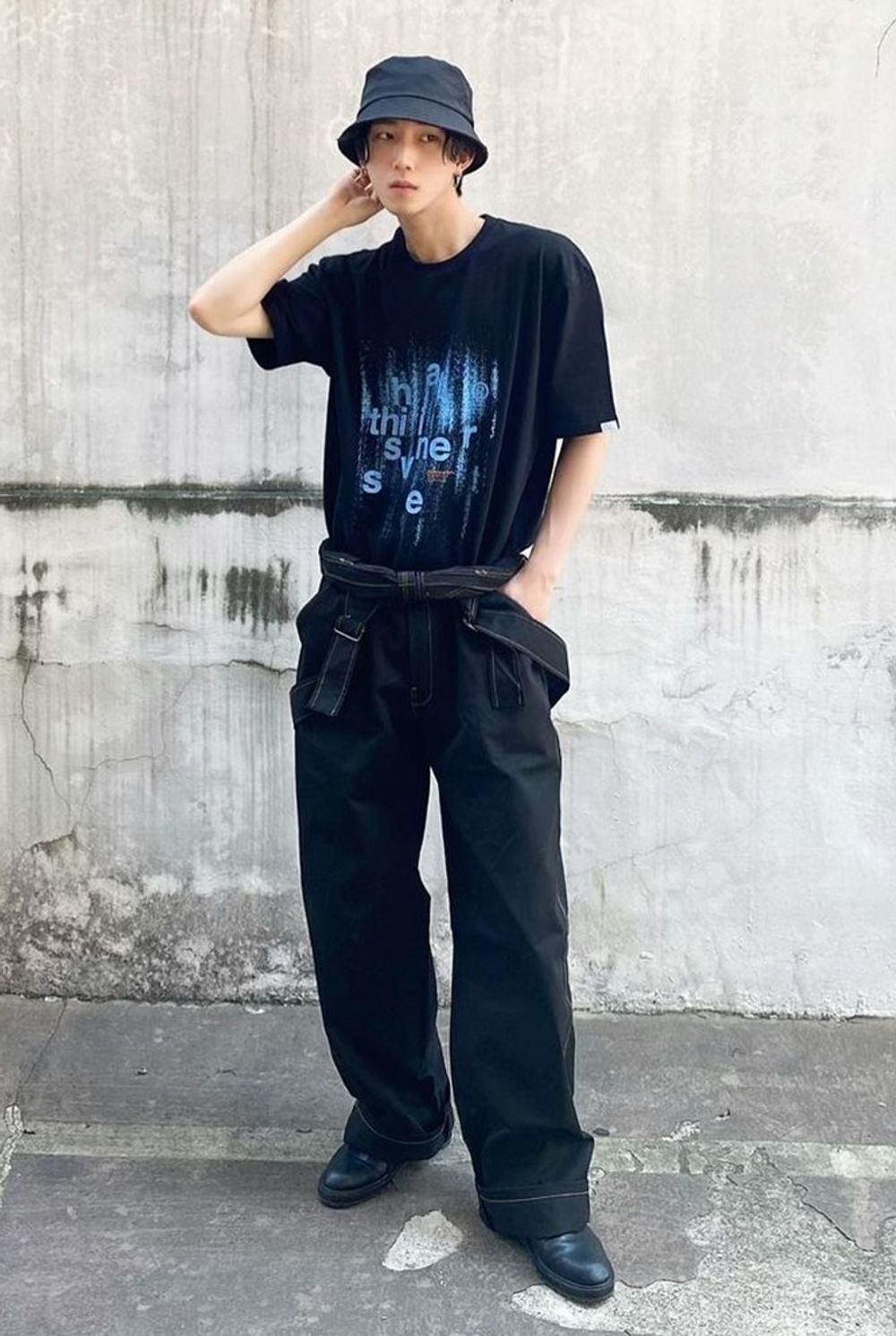 Brushed Paint Tee BLACK / size XL