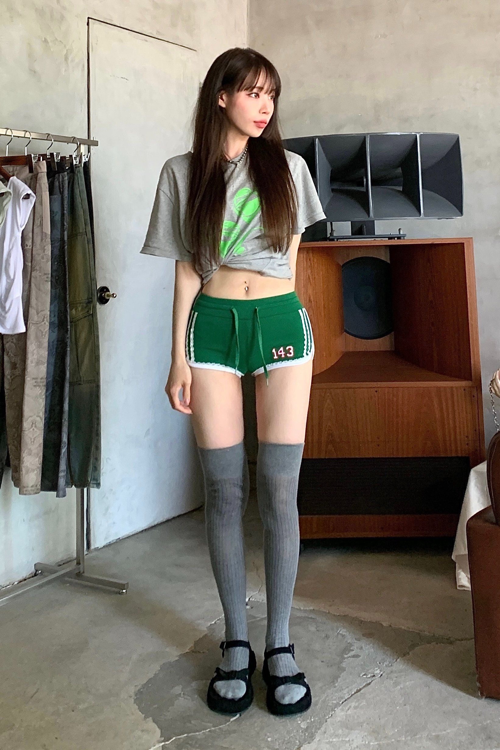 스컬프터(SCULPTOR) Micro Dolphin Shorts Red - 사이즈 & 후기 | 무신사