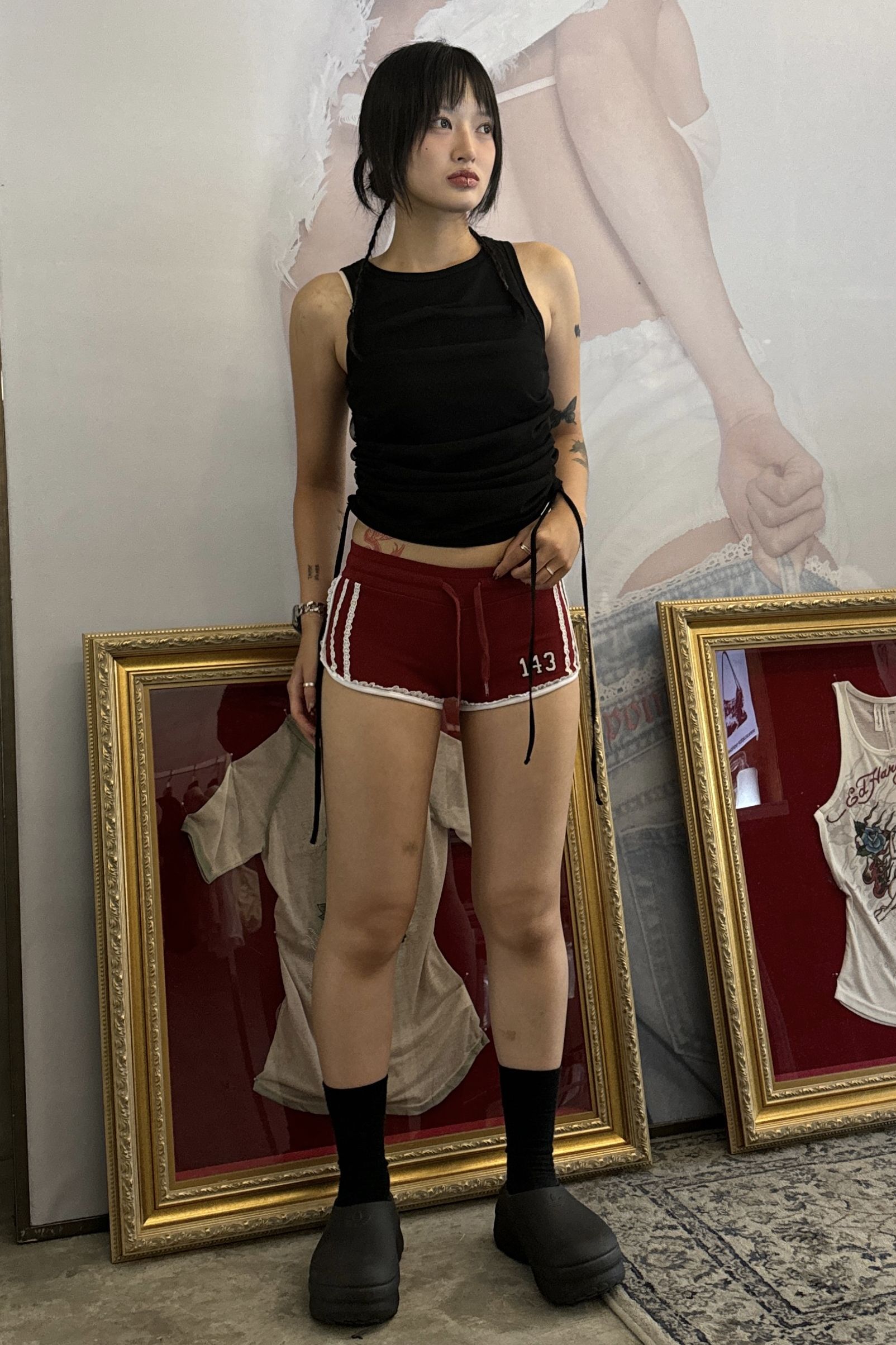 스컬프터(SCULPTOR) Micro Dolphin Shorts Red - 사이즈 & 후기 | 무신사