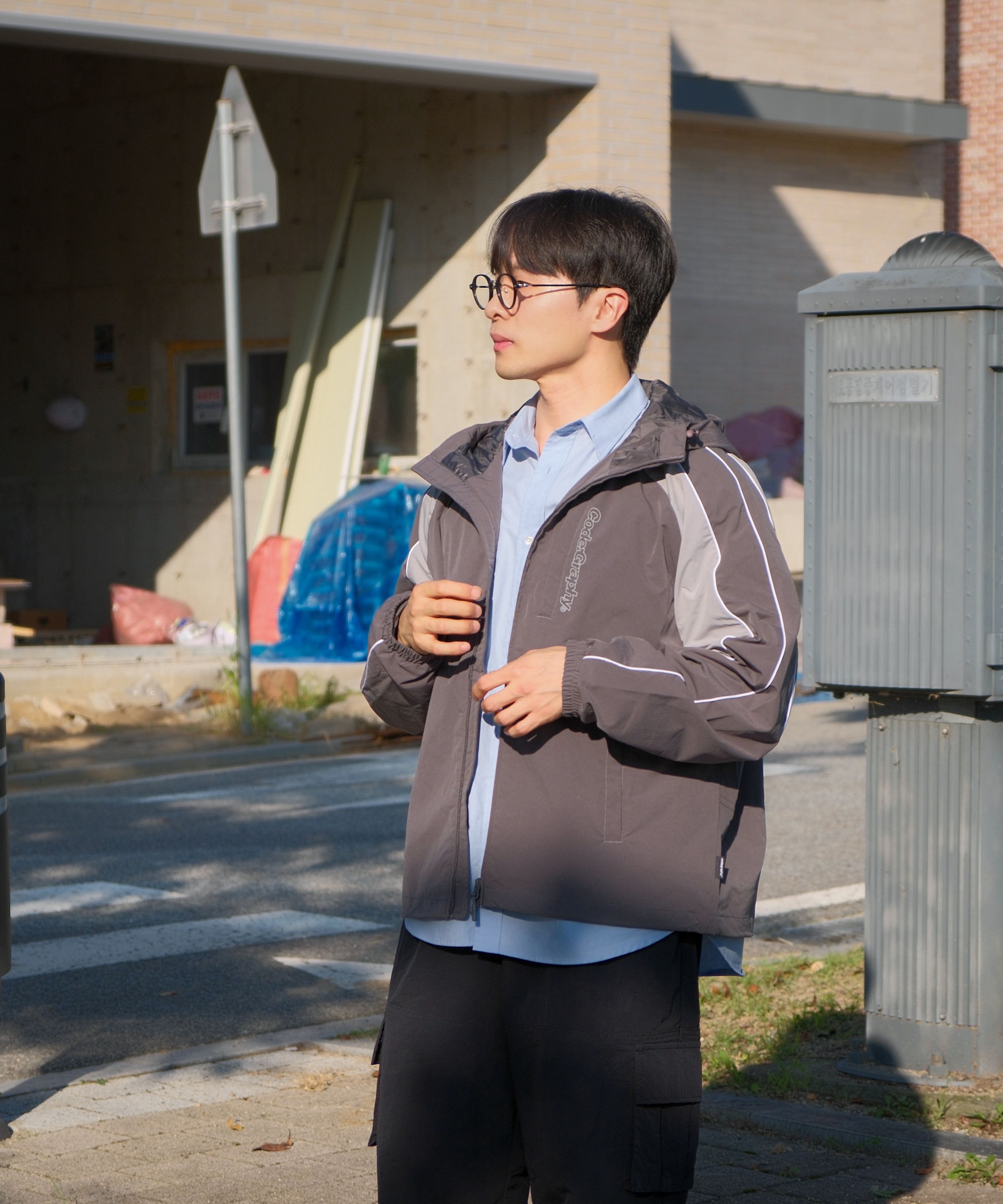 MUSINSA | Codegraphy [Color version] Tech short hood