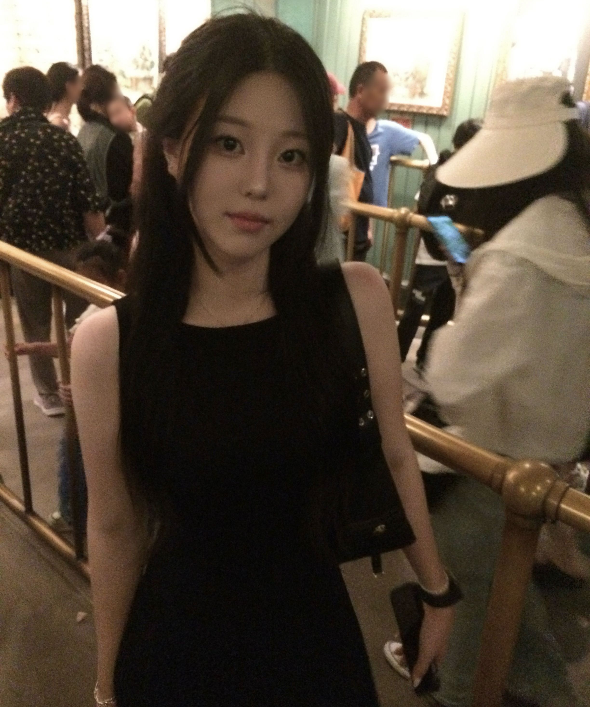 ワンピース Glowny GIRLFRIEND SLEEVELESS MINI DRESS GIRLFRIEND SLEEVELESS MINI DRESS (BLACK) - GLOWNY