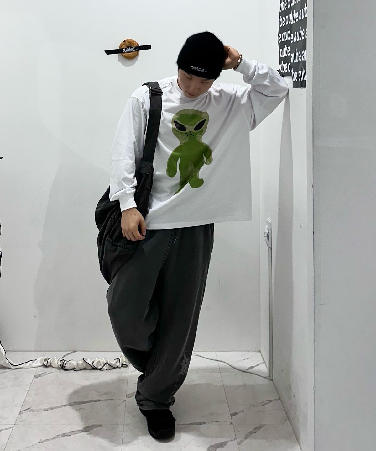 MUSINSA公式 | HOODHOOD Alien Graphic Overfit Long Sleeve T