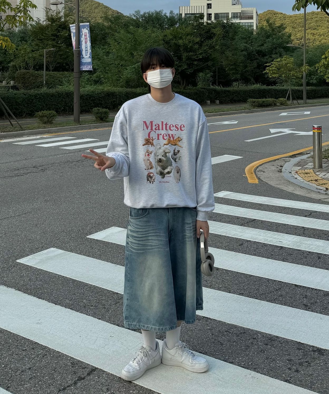 MUSINSA | WAI KEI MALTESE ARCHIVE SWEATSHIRT BLACK