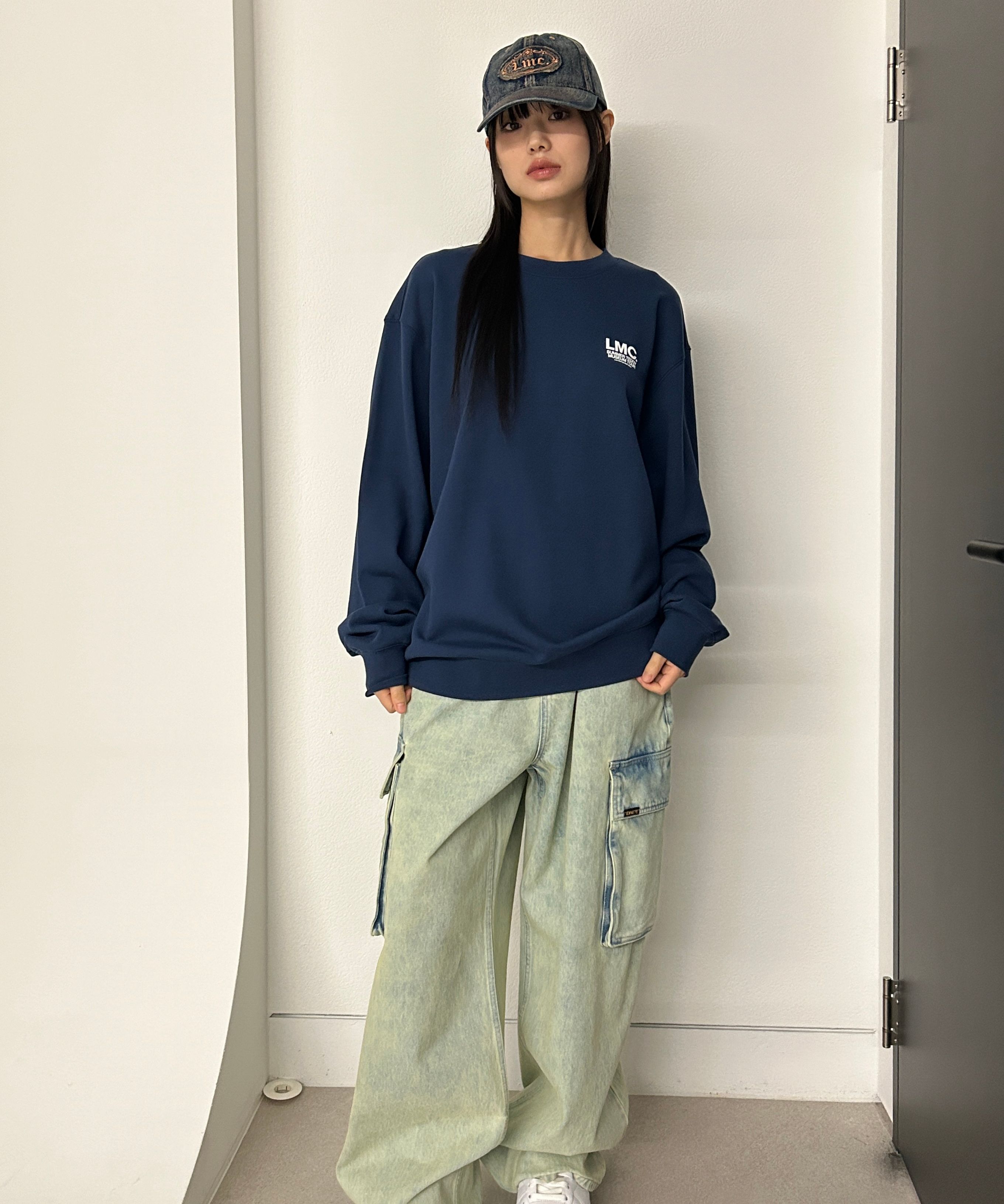Tシャツ・カットソー LMC SUMMER TEDDY MUSEUM TOUR SWEATSHIRT dark blue 0LM44FSW38 MUSINSA | LMC SUMMER TEDDY MUSEUM TOUR SWEATSHIRT dark blue