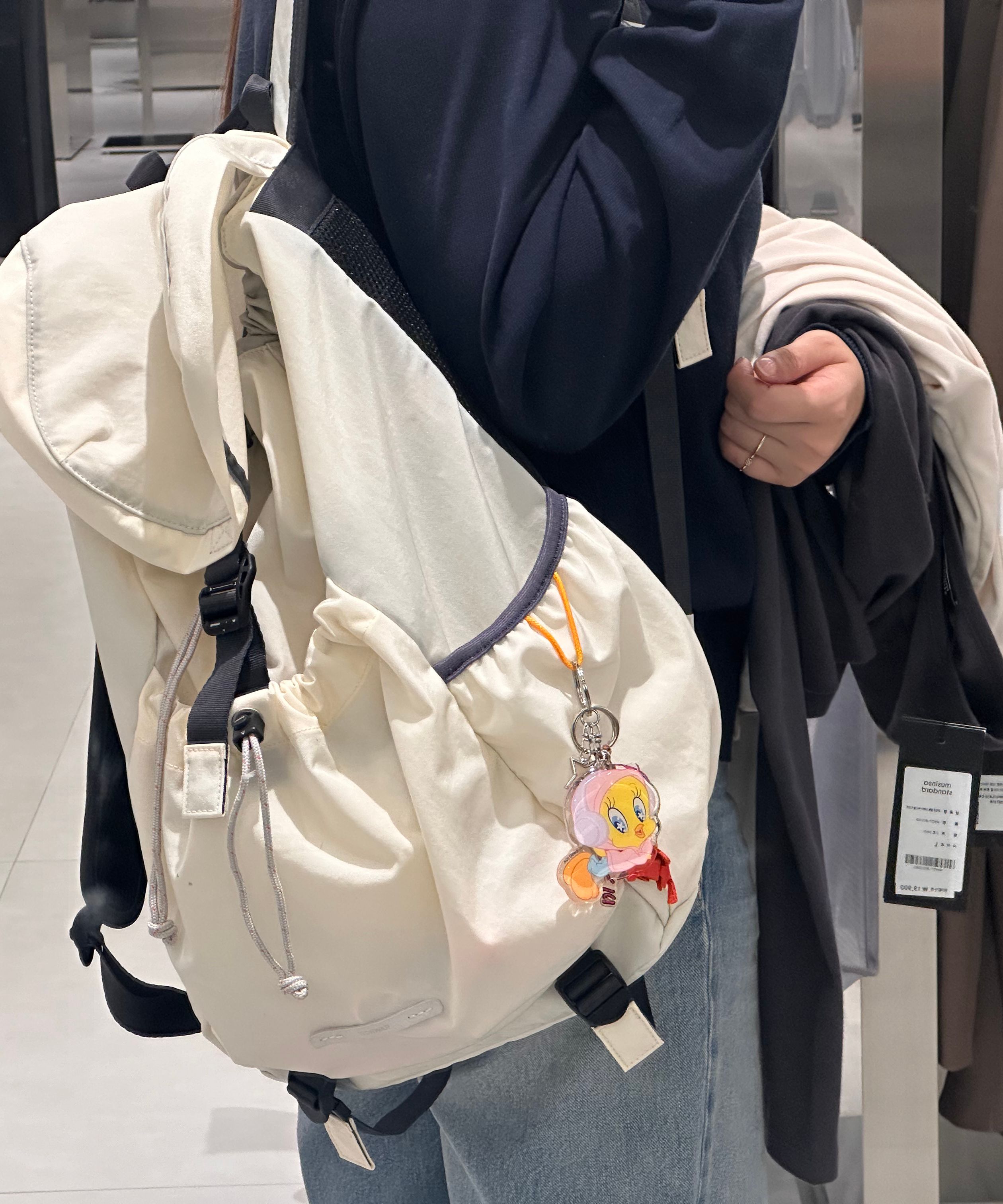 MUSINSA公式 | RAWROW String Lucky Backpack 976 ep.2 Charcoal