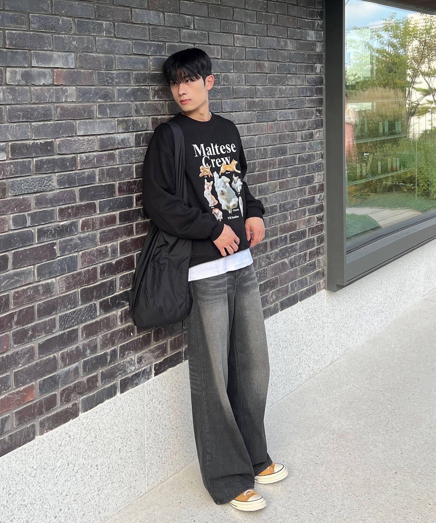 MUSINSA公式 | WAI KEI Maltese Crew Sweatshirt Black