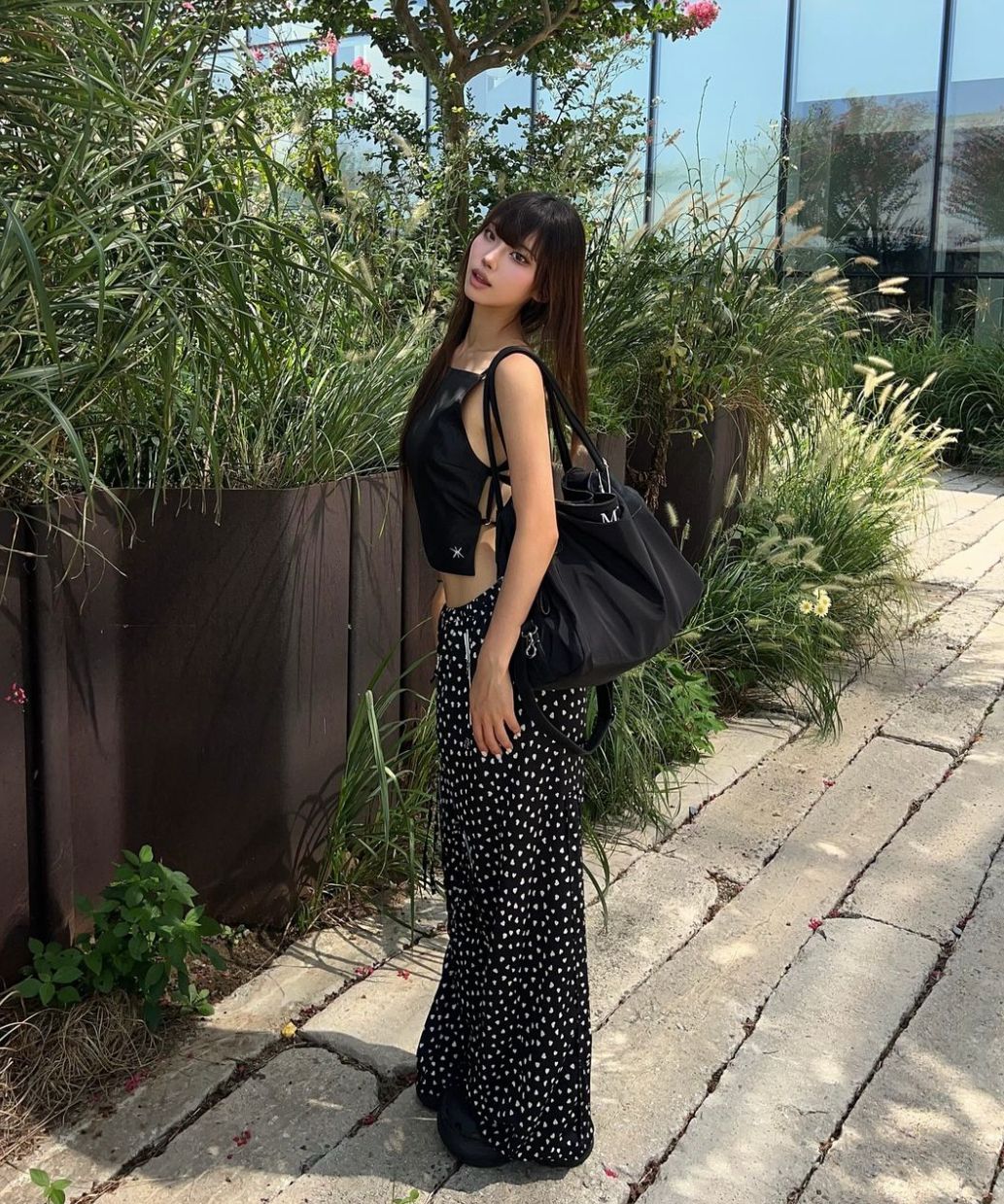 ◆MUCENT◆ 4-Way Signature Logo Unisex Tote Bag ◆大人気◆ MUSINSA | MUCENT 4-Way Signature Logo Unisex Tote Bag