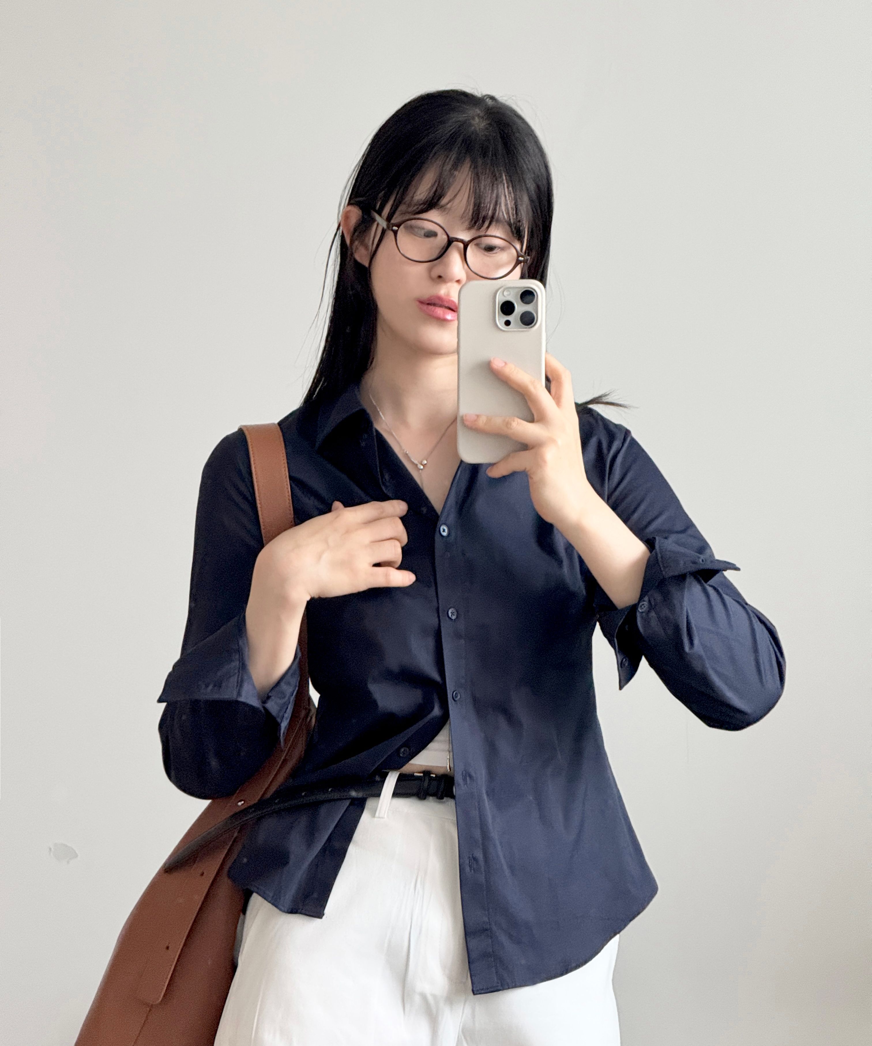 ★MUSINSA STANDARD★ Relaxed soft poplin shirt navy MMESH105 MUSINSA | MUSINSA STANDARD Relaxed Soft Poplin Shirt [Navy]