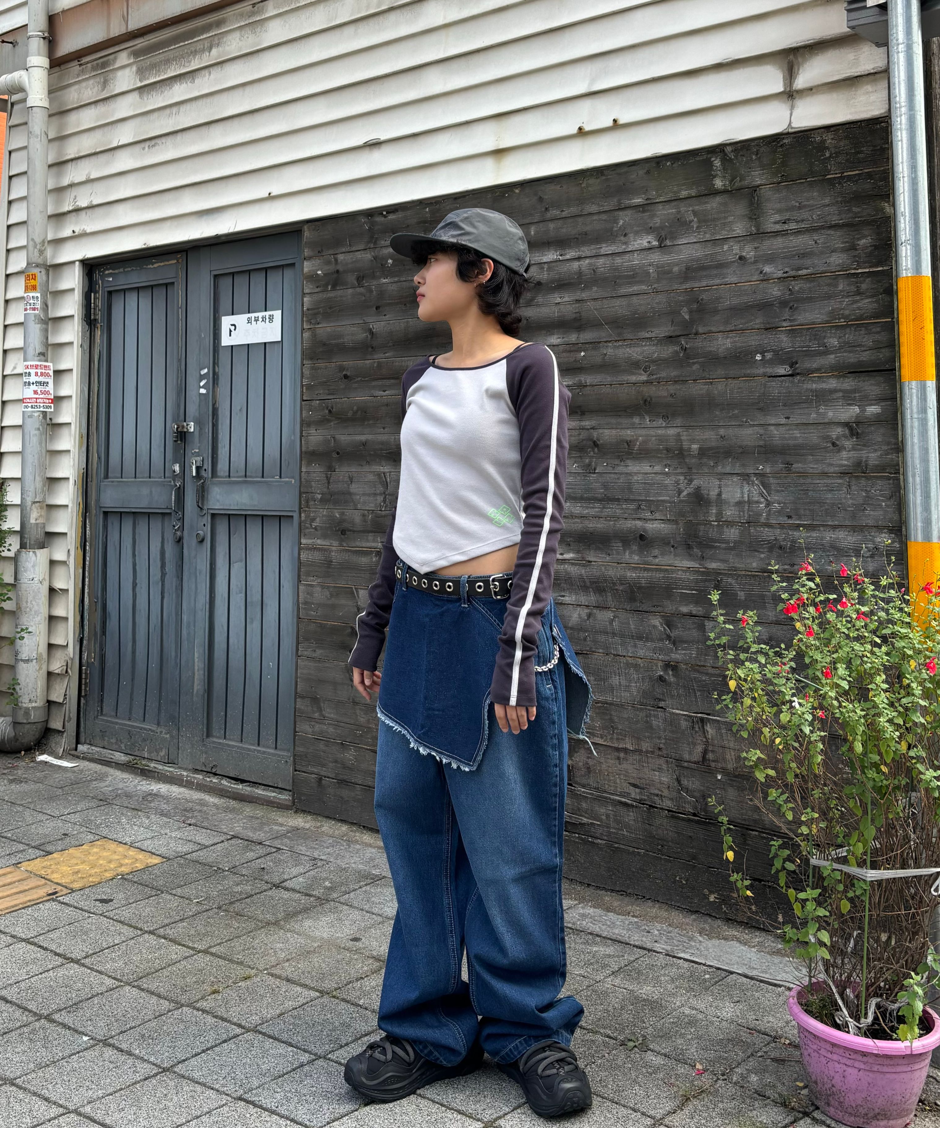 RUNNING HIGH★韓国★人気★skirt layered denim pants 2色 MUSINSA | RUNNING HIGH Skirt Layered Denim Pants [Black]