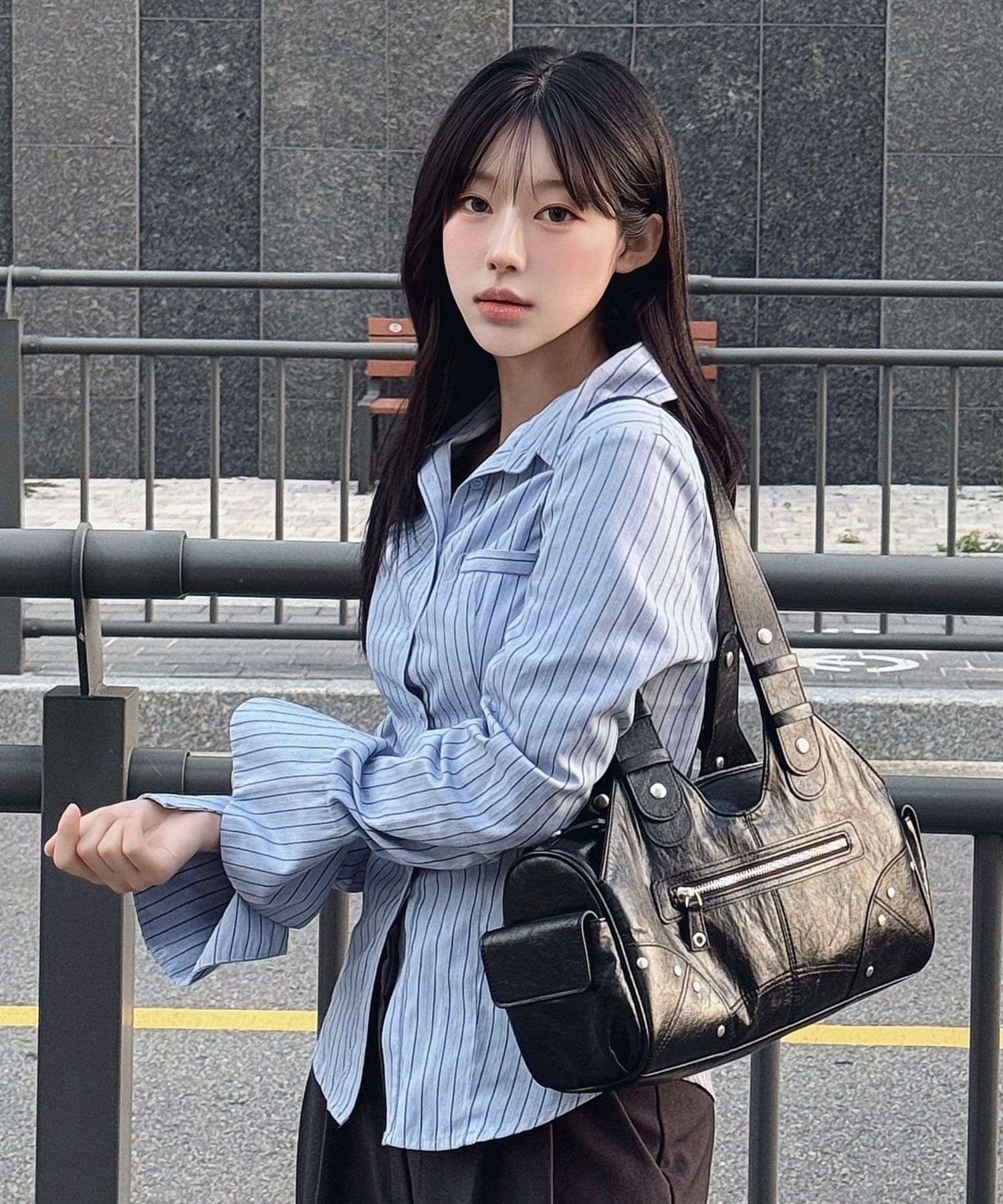 [DOFFSEPT] Rhea Bag 2color ショルダーバッグ 韓国ブランド DOFFSEPT] Rhea Bag 2color ショルダーバッグ 韓国ブランド
