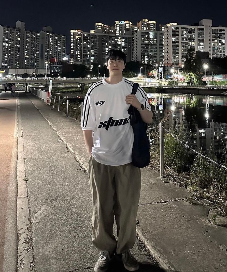トップスその他 XTONZ XTT047 Sporty round short sleeve t-shirt BLACK XTT047B MUSINSA | XTONZ XTT047 Sporty Round Short Sleeve T-Shirt (BLACK)