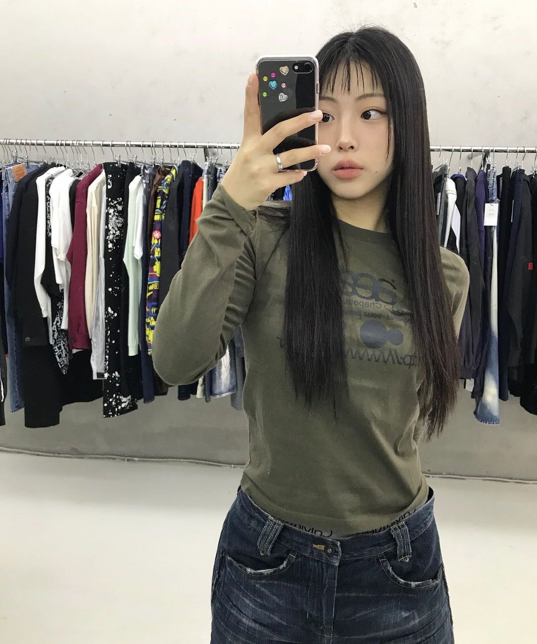 AEAE☆WEB LOGO CROP LS Tシャツ NAVY aeae] WEB LOGO CROP L/S [NAVY] – Ohue