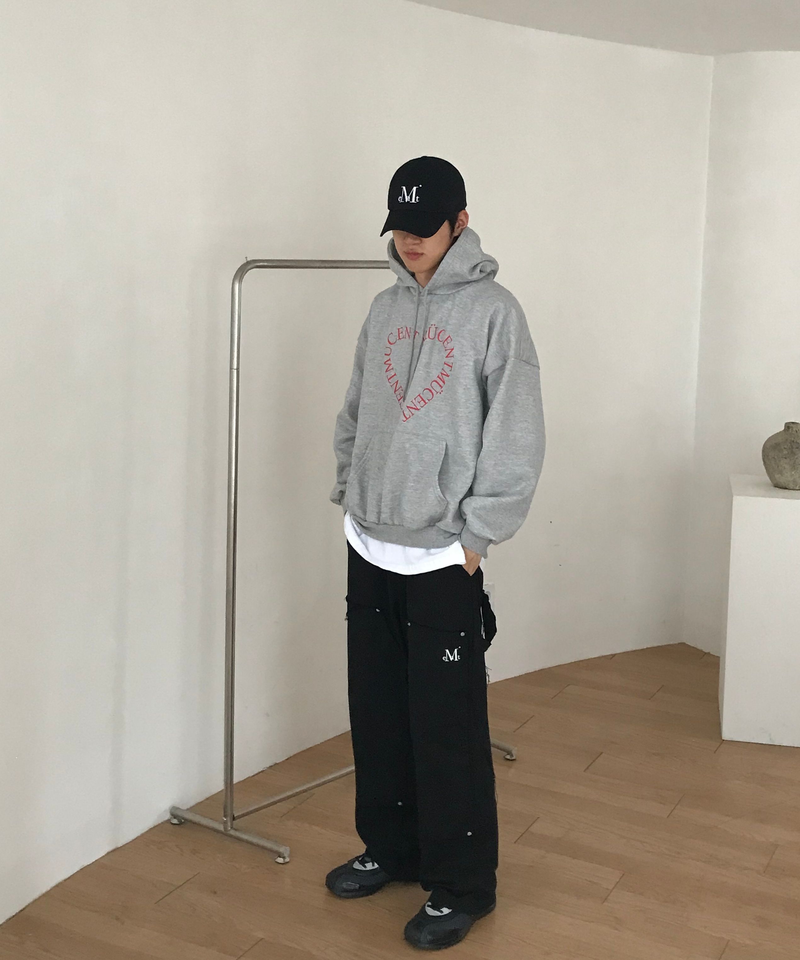 【MUCENT】DoubleKnee Damage Painter Washing Pants MUSINSA | MUCENT Double Knee Damage Detail Painter Washing