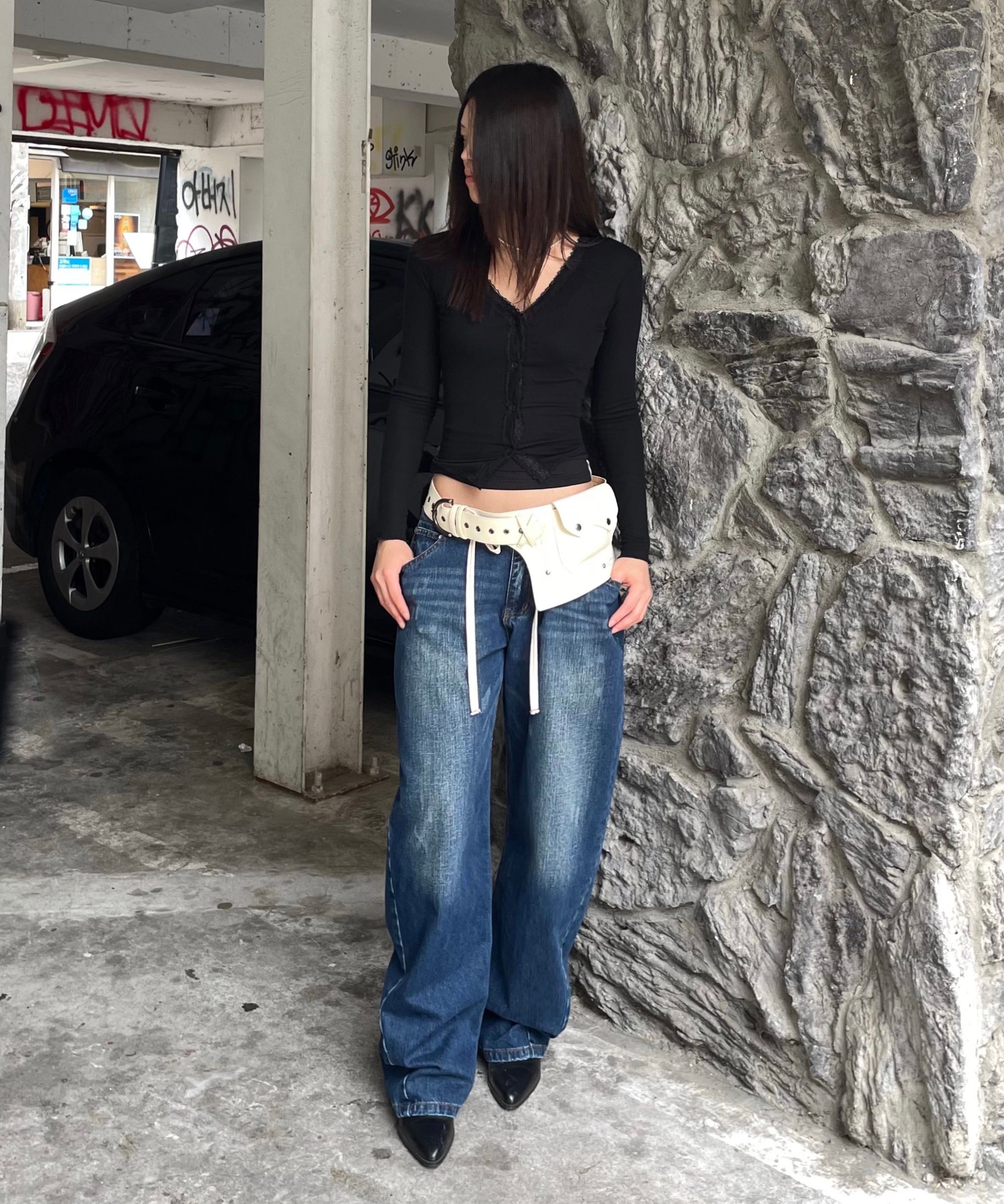 【SCULPTOR】Rhinestone Lowrise Denim Mid Blue Rhinestone Lowrise Denim Mid Blue – Sculptor