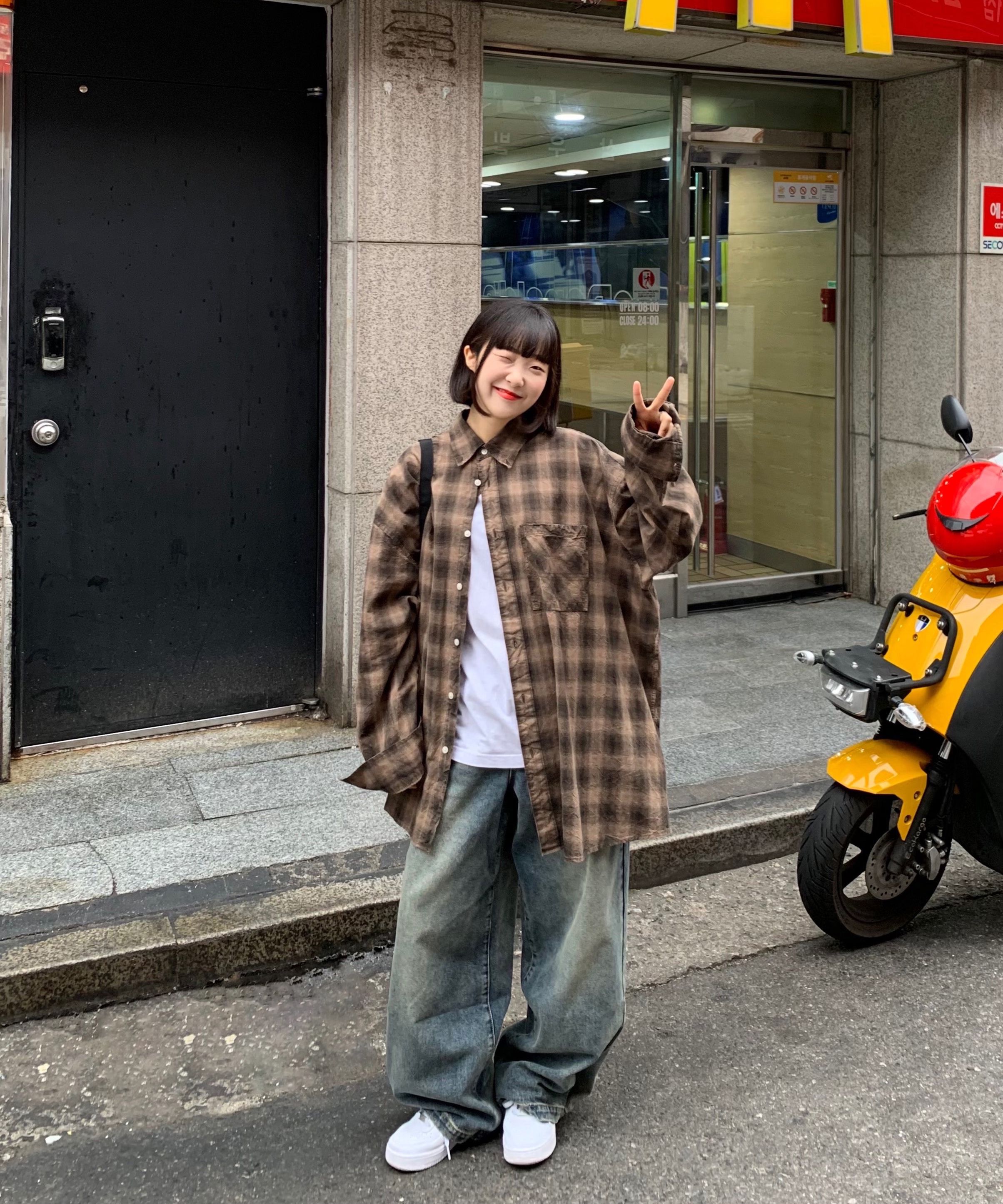 ★Odd Studio X SORANO BALLOON FIT DENIM SNAP BUTTON PANTS MUSINSA | ODDSTUDIO [ODD x SORANO] Balloon Fit Denim Snap