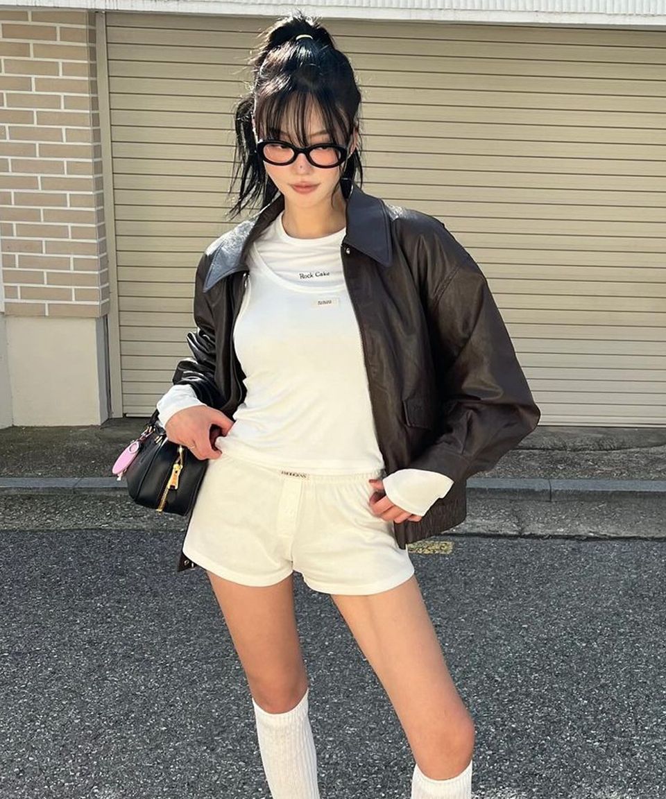 パンツ ROCKCAKE Beige Label Button Shorts Ivory RC24PT06700 MUSINSA | ROCKCAKE Beige Label Button Shorts - Ivory
