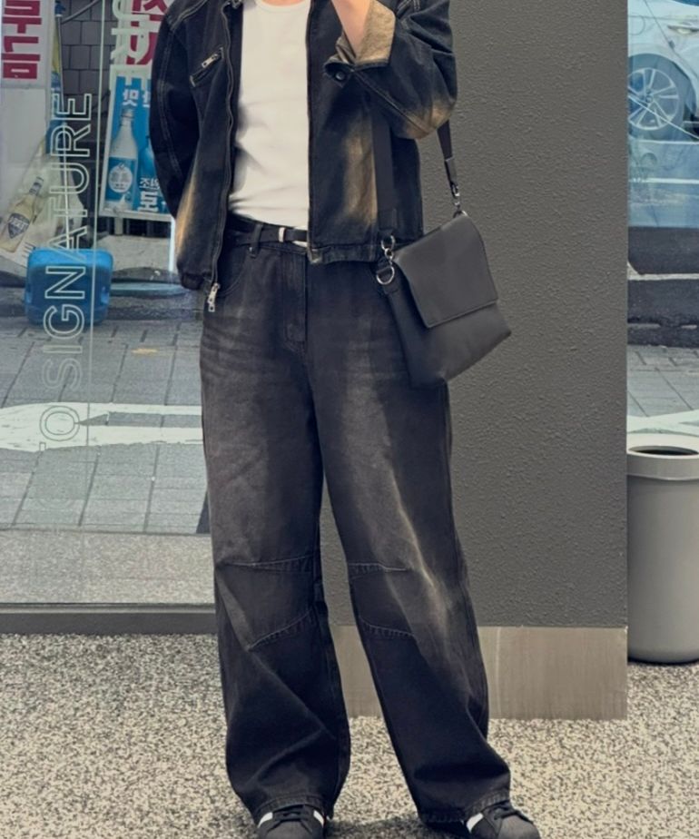 MUSINSA公式 | DRAW FIT Slant Messenger Cross Bag [BLACK]