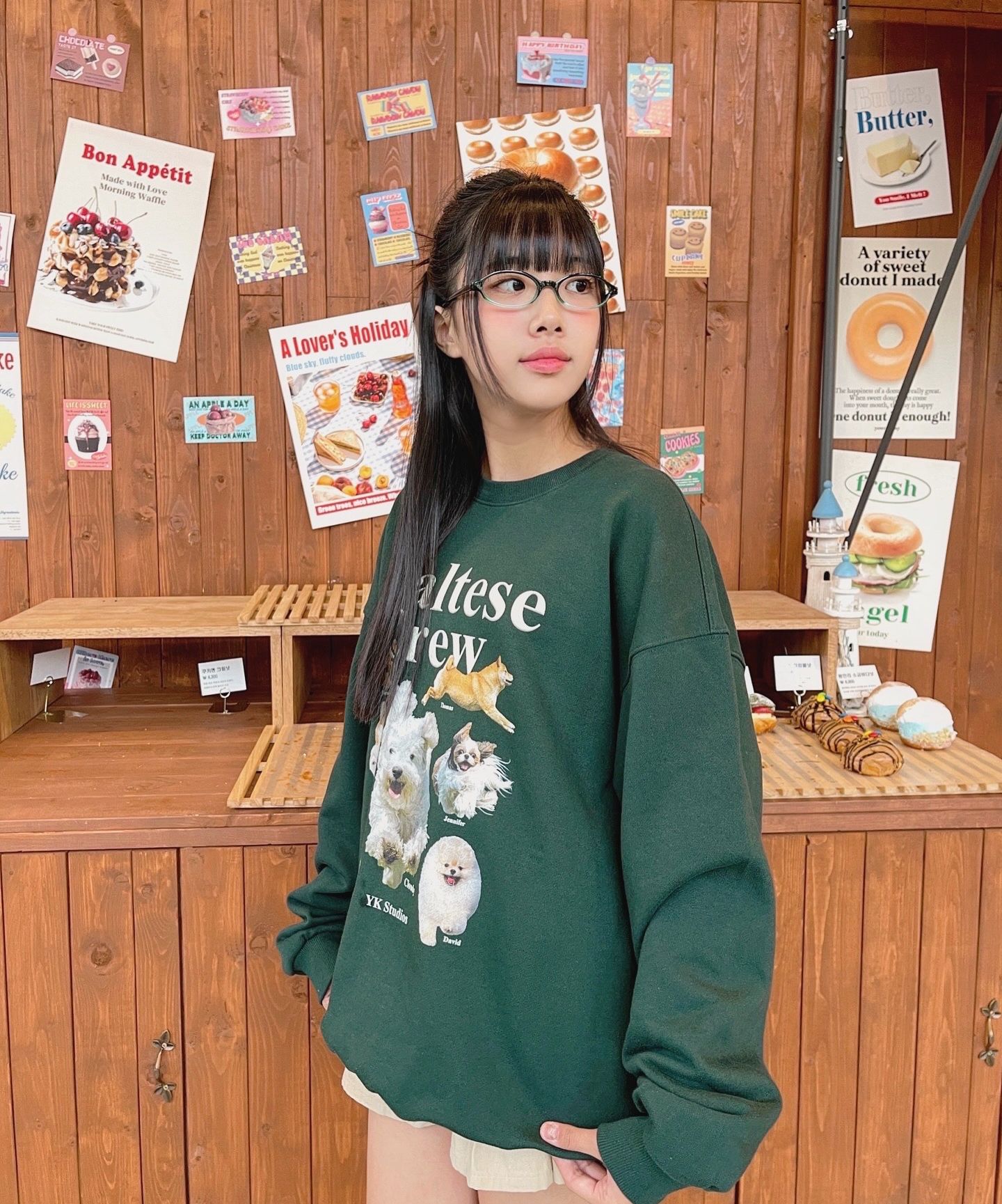 【Wai Kei】 Maltese Crew Line Graphic Sweatshirt /追跡付 Maltese Crew Line Graphic Sweatshirt - WaiKei | 60% - Asian
