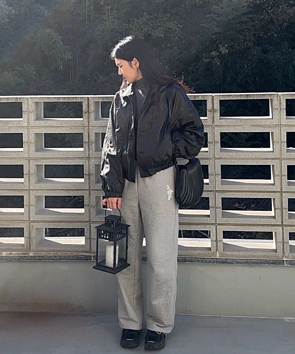MUSINSA | MISEKI SEOUL Midnight star sweat pants BLACK