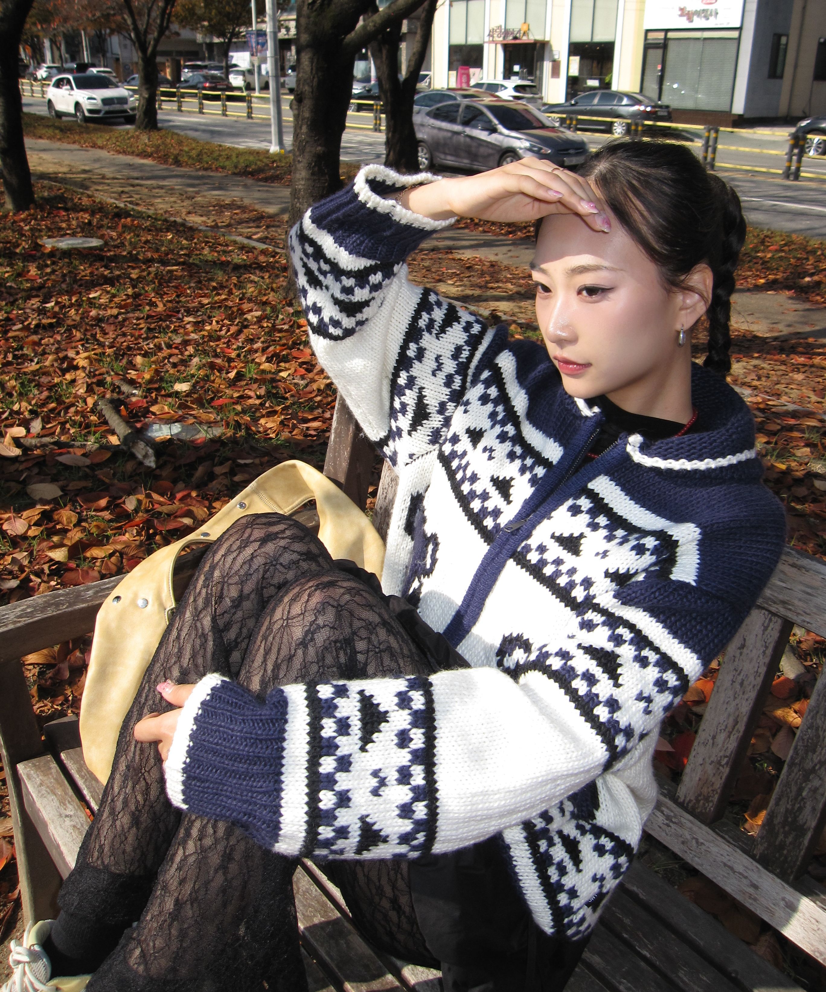 MUSINSA公式 | LMC BEAR ZIP-UP COWICHAN KNIT SWEATER gray