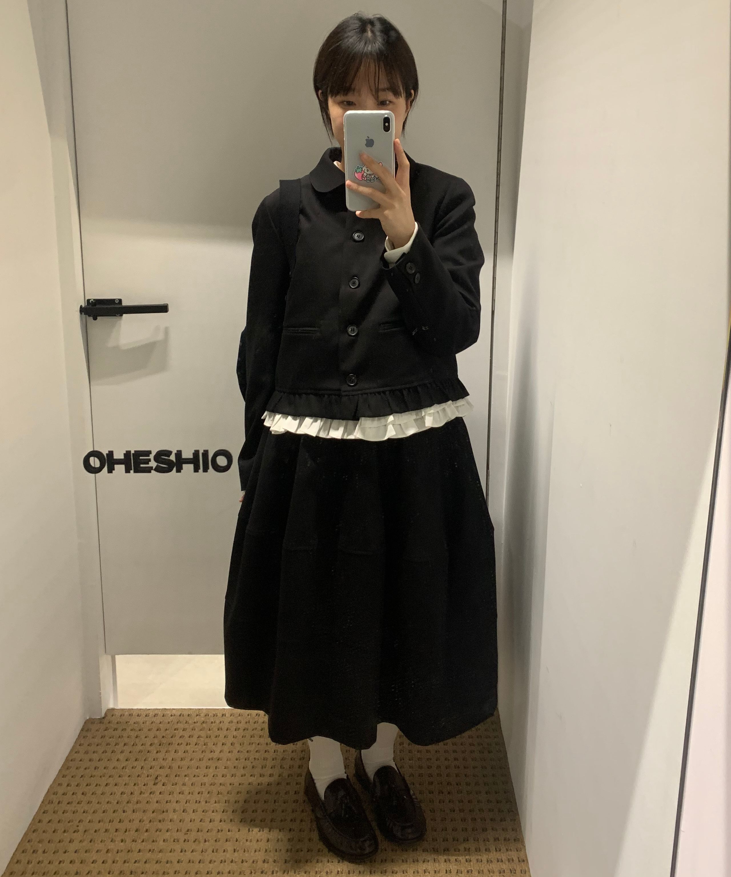 MUSINSA公式 | OHESHIO ROUND FRILL JACKET, BLACK