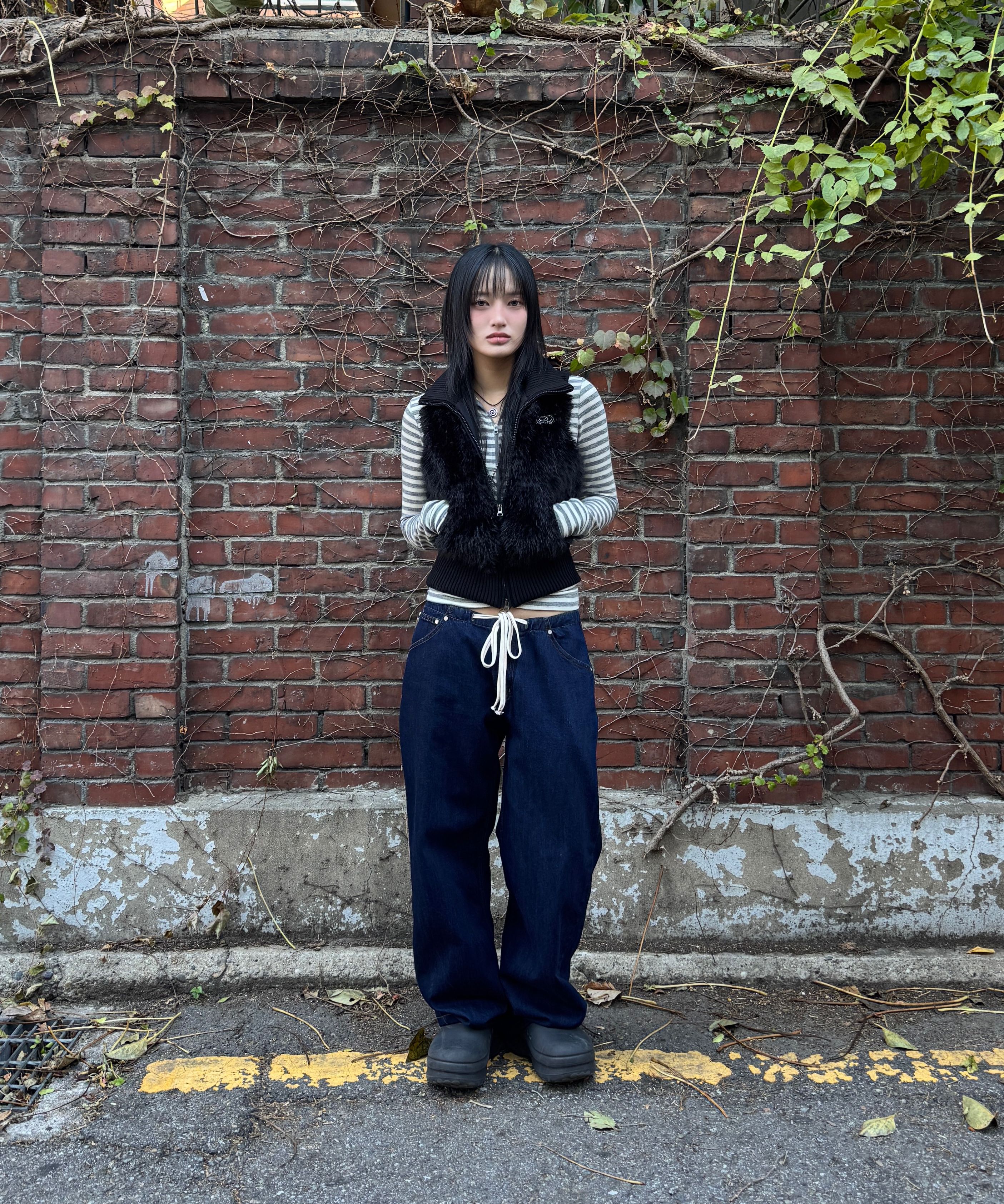 ★SCULPTOR★ Rhinestone Lowrise Denim Mid Blue SC24A422BL Rhinestone Lowrise Denim Mid Blue – Sculptor