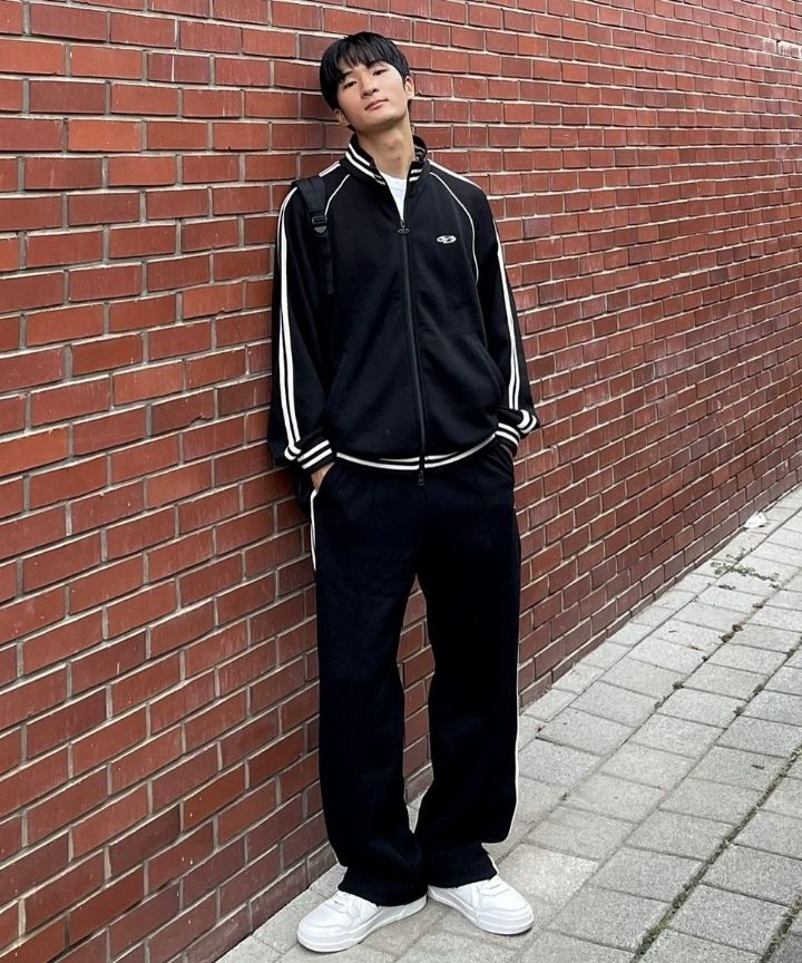 【1993studio】24FW★ Piping Track Pique Zip-Up MUSINSA | 1993STUDIO Piping track pique zip-up_burgundy