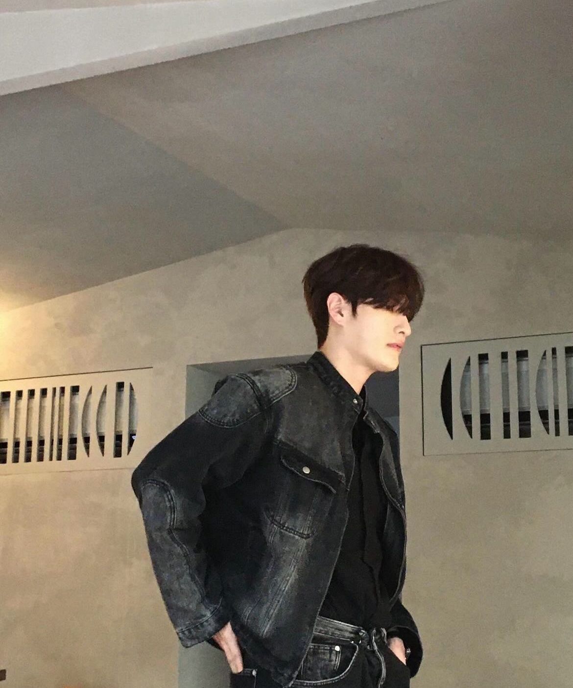 人気☆TRILLION☆ FADE WASHING BIKER DENIM JACKET MUSINSA公式 | TRILLION Fade washing biker denim jacket (BLUE)