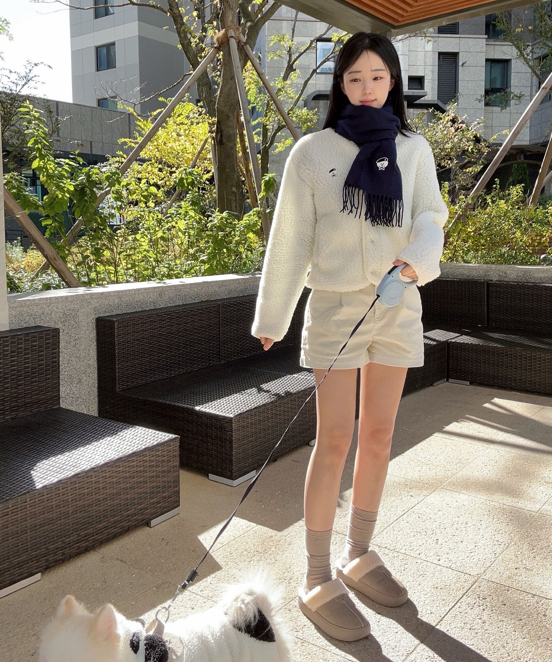 ★beyond closet★ New Parisian Dog Waffen Basic Muffler Blac NEW PARISIAN DOG WAPPEN BASIC MUFFLER BLACK - beyondcloset