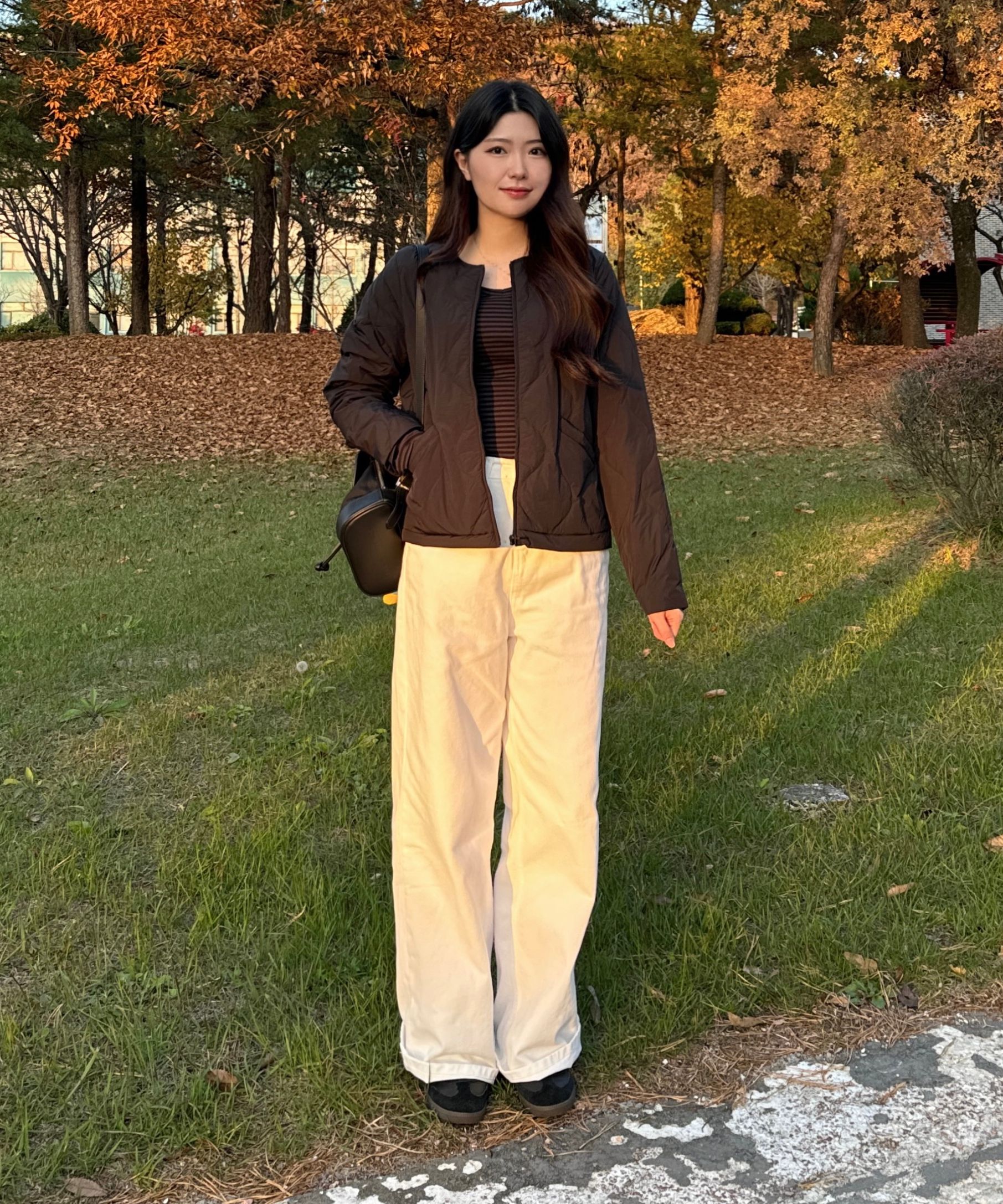 ◆MUCENT◆ Emma V-neck Striped Long Sleeve T-shirt 2 Colors MUSINSA | MUCENT Emma V-neck Striped Long Sleeve T-shirt (2