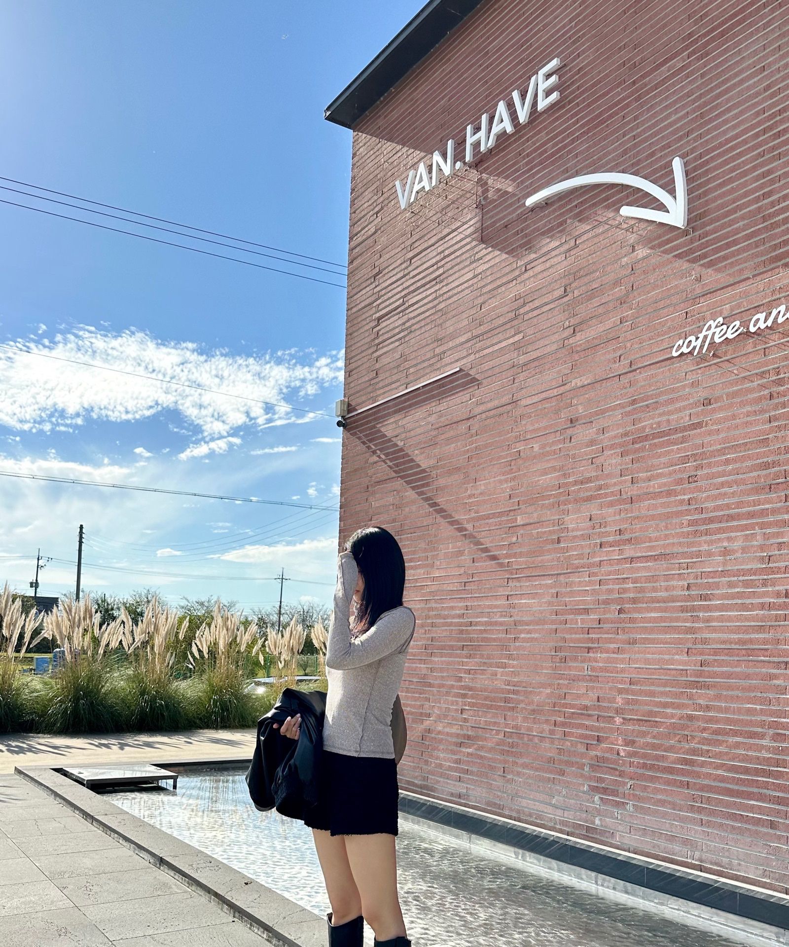 IRENE ヴィンテージレザージャケット (ほぼ新品：試着時に一度着用) オーバーサイズ フェイクレザージャケット | ness.