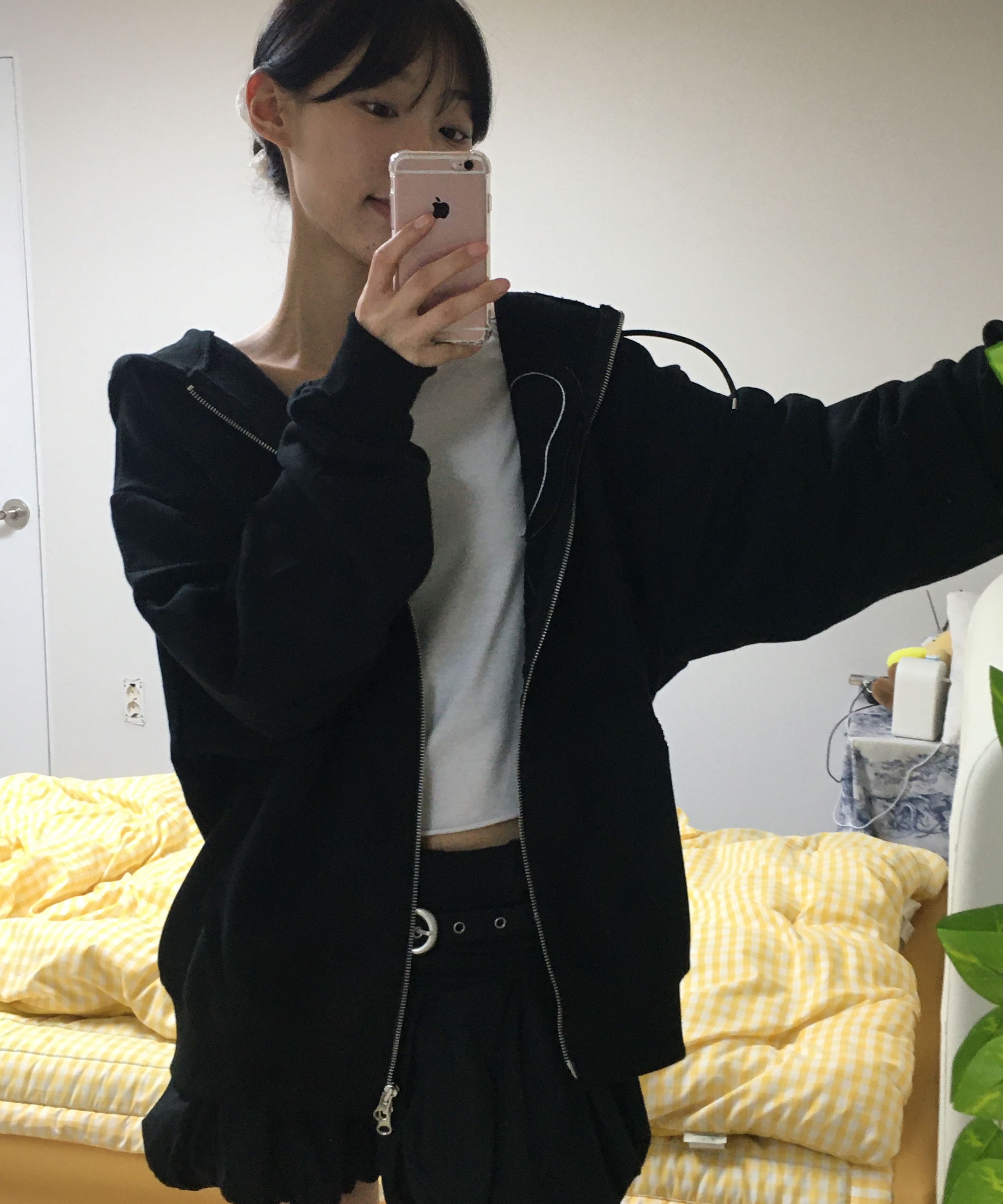 MUSINSA公式 | YOUHEE YOUHEE RIBBON HOOD ZIP-UP BLACK