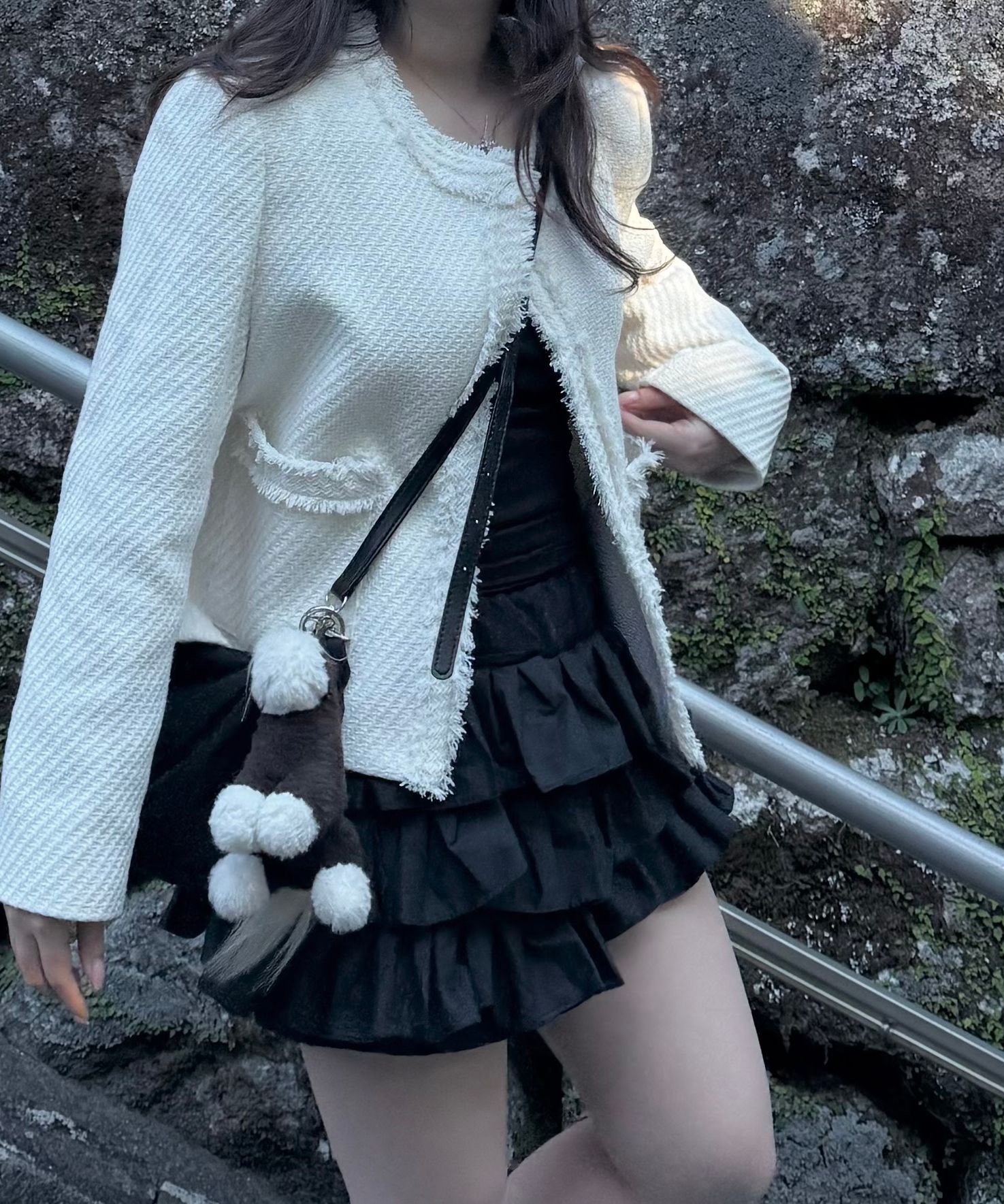 MUSINSA | LUV IS TRUE RT FRILL PANTS(WHITE)
