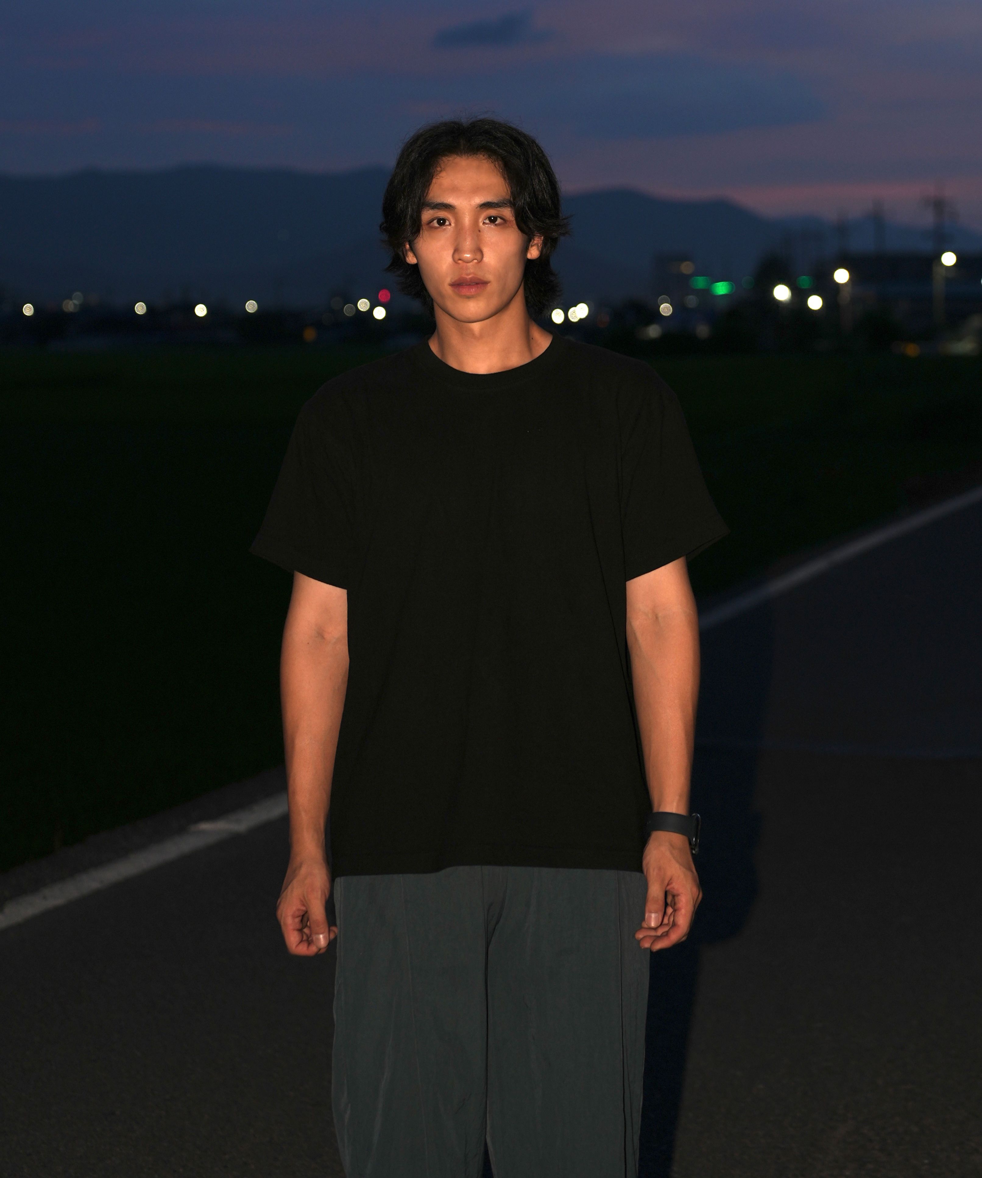 ◇SLOW RECORD HOUSE◇ Nylon one-tuck pants coating black MUSINSA | SLOW RECORD HOUSE Nylon one-tuck pants_Kiwi