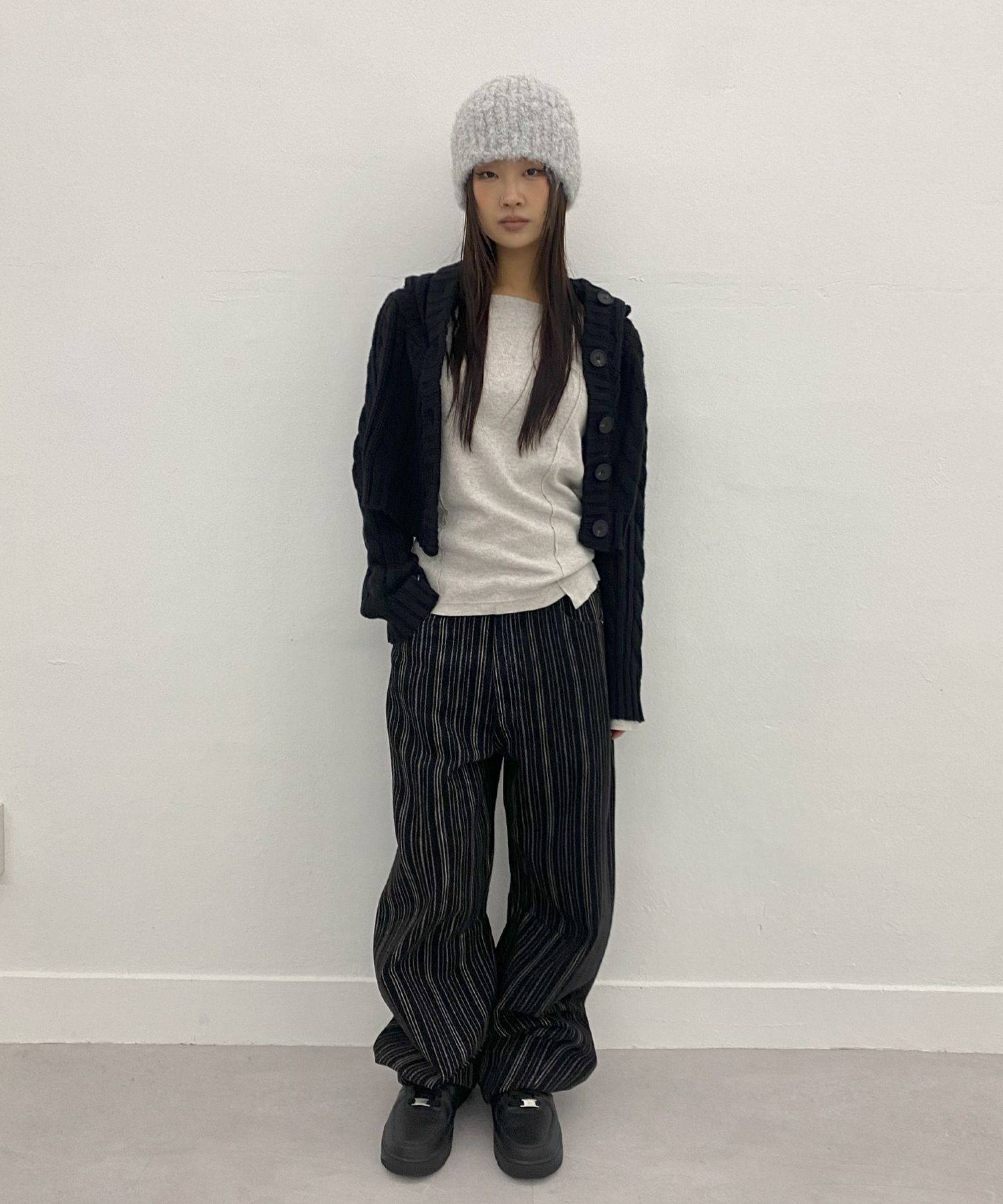 MUSINSA公式 | MILLO WOMEN Stripe Balloon Jeans [Fade Blue]