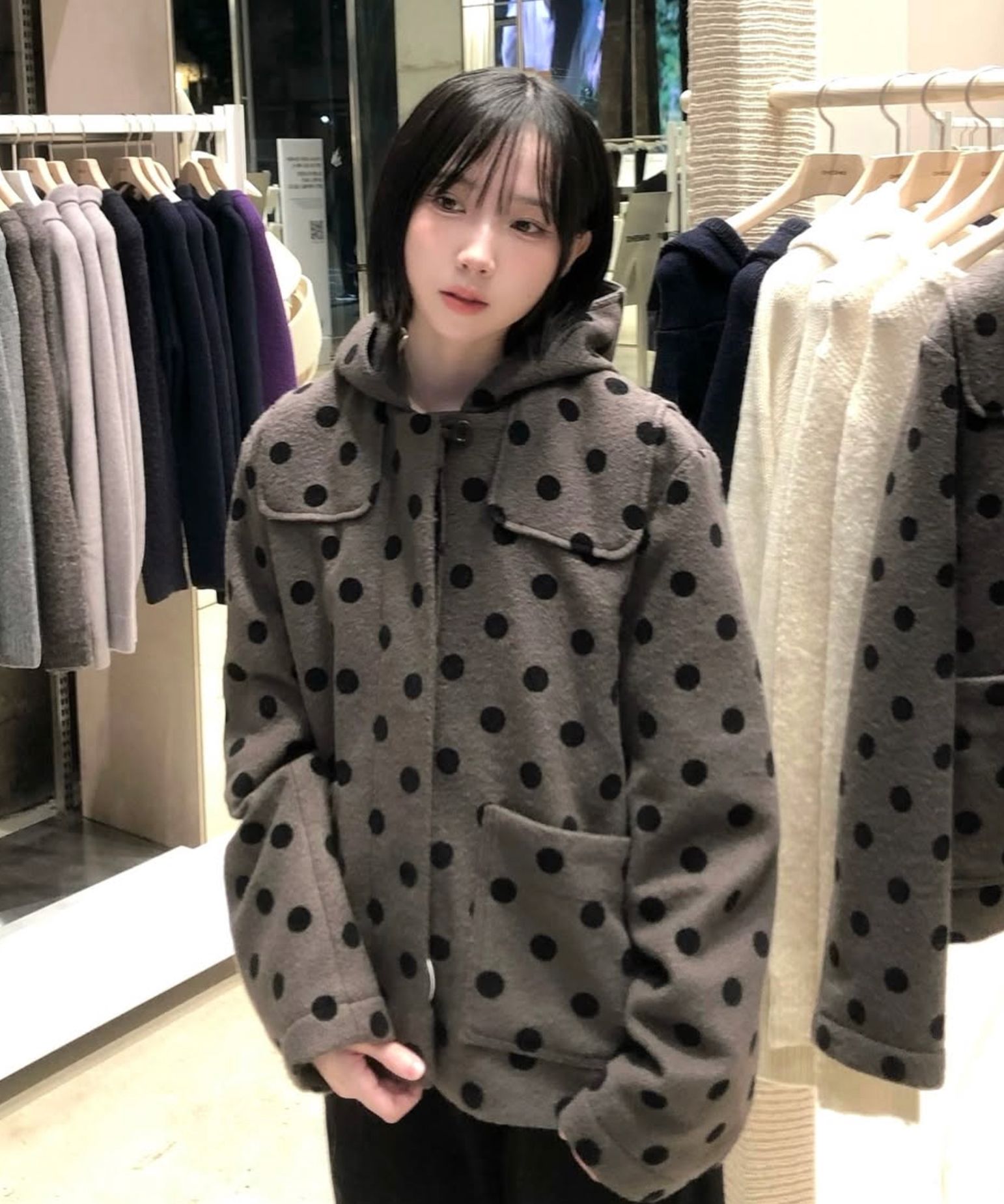 MUSINSA公式 | OHESHIO HOODED HALF COAT, DOT BROWN